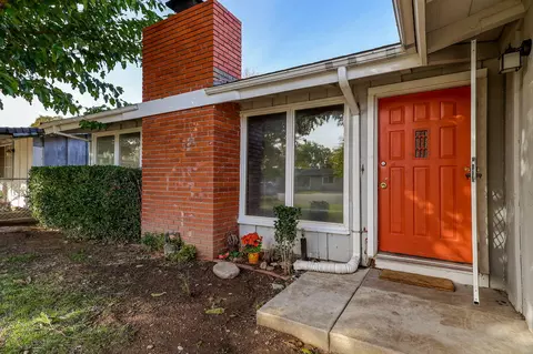 1620 Walbridge St, Red Bluff, CA 96080 photo 2