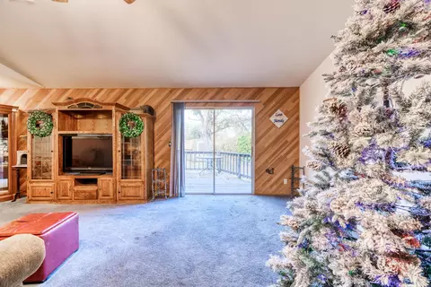 2274 Jessica Way, Redding, CA 96002 photo 7