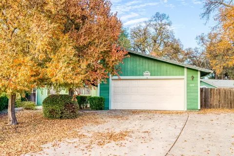 2274 Jessica Way, Redding, CA 96002 photo 1