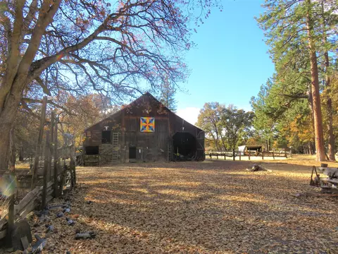 41019 Old School Rd, Fall River Mills, CA 96028 photo 5