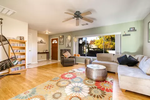 2877 Shotwick Trl, Redding, CA 96002 photo 4