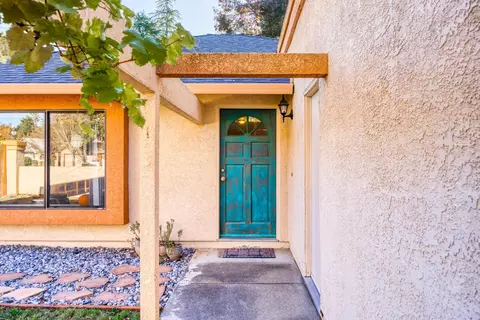 2877 Shotwick Trl, Redding, CA 96002 photo 3
