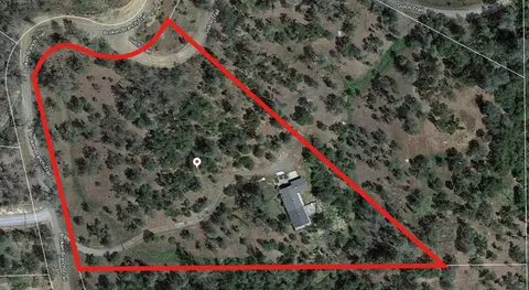 13707 Broken Branch Trl, Redding, CA 96003 photo 17