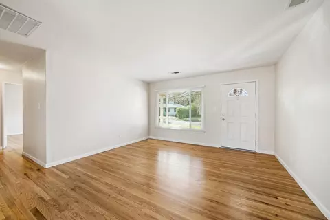 2945 West Way, Redding, CA 96002 photo 4