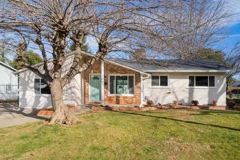 2945 West Way, Redding, CA 96002 photo 1