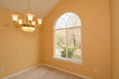15199 Prospect Dr, Redding, CA 96001 photo 8