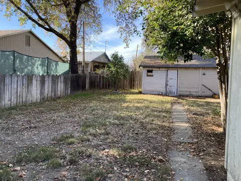 1951 Acorn Ln, Redding, CA 96001 photo 5