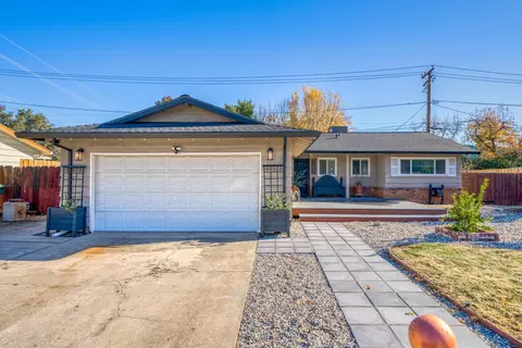 2015 Carpenter Ln, Redding, CA 96002 photo 3