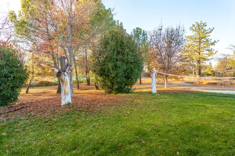 11602 Usona Dr, Redding, CA 96003 photo 28