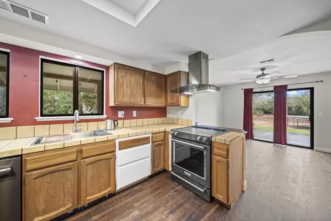11602 Usona Dr, Redding, CA 96003 photo 9