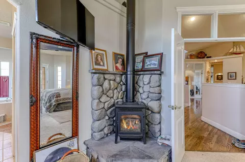 20151 Portero Dr, Redding, CA 96003 photo 72