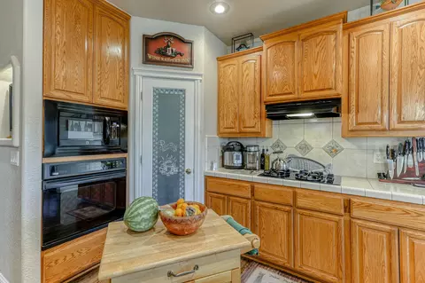 20151 Portero Dr, Redding, CA 96003 photo 90