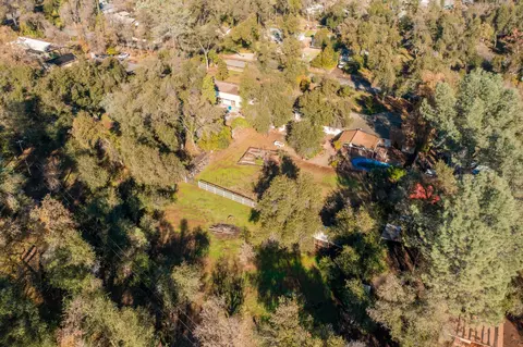 8472 Copper Dr, Redding, CA 96001 photo 49