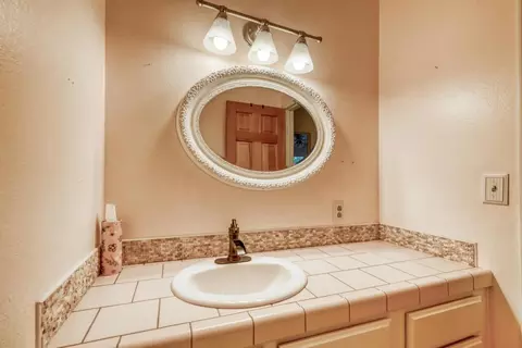 8472 Copper Dr, Redding, CA 96001 photo 29