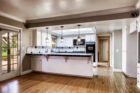 8472 Copper Dr, Redding, CA 96001 photo 17