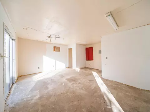 1135 Olive Ave, Redding, CA 96001 photo 14