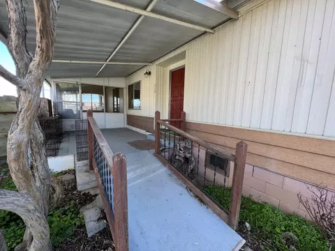 810 Center Ave, Red Bluff, CA 96080 photo 3