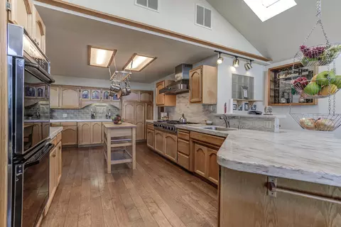 8738 Prospectors Rd, Redding, CA 96001 photo 14