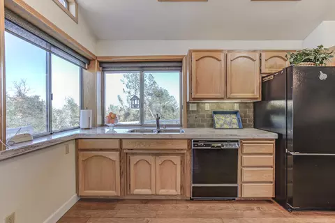 8738 Prospectors Rd, Redding, CA 96001 photo 16