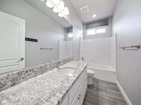 3382 Hotlam Rd, Redding, CA 96002 photo 12