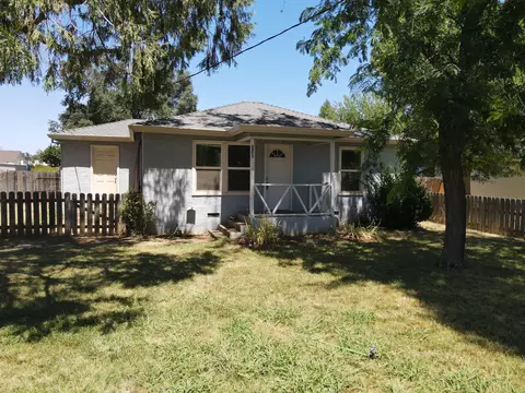 2340 Sacramento Dr, Redding, CA 96001 photo 8