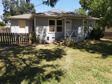 2340 Sacramento Dr, Redding, CA 96001 photo 4