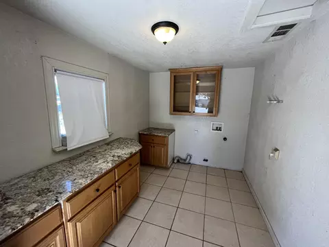 2340 Sacramento Dr, Redding, CA 96001 photo 38