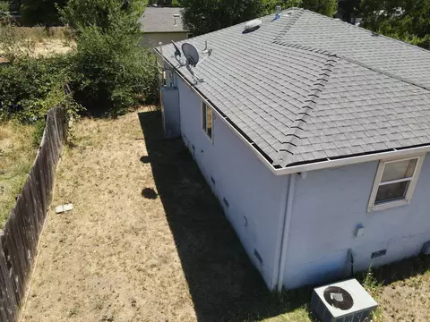 2340 Sacramento Dr, Redding, CA 96001 photo 25