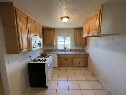 2340 Sacramento Dr, Redding, CA 96001 photo 44