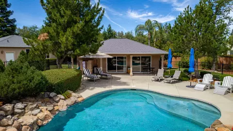 3390 Wimbledon Dr, Redding, CA 96002 photo 51