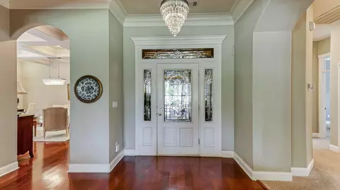 3390 Wimbledon Dr, Redding, CA 96002 photo 11