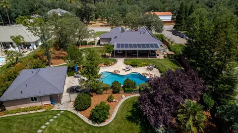 3390 Wimbledon Dr, Redding, CA 96002 photo 48
