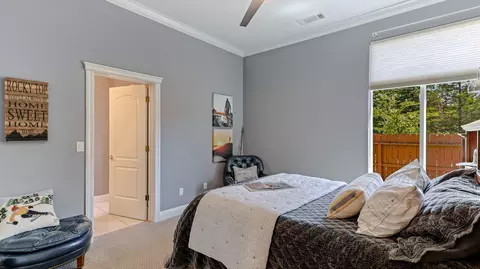 3390 Wimbledon Dr, Redding, CA 96002 photo 33