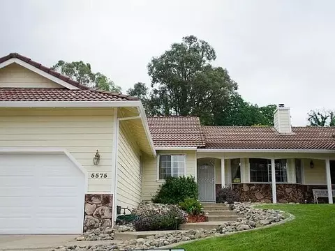 5575 Mica Ct, Redding, CA 96003