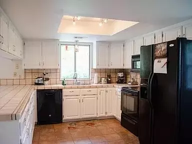 5575 Mica Ct, Redding, CA 96003 photo 6