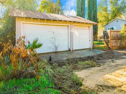 2921 West Way, Redding, CA 96002 photo 29