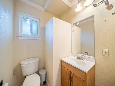 2921 West Way, Redding, CA 96002 photo 15