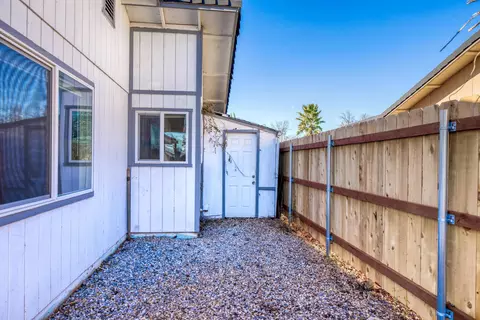 3715 Capricorn Way, Redding, CA 96002 photo 32