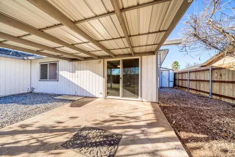 3715 Capricorn Way, Redding, CA 96002 photo 23