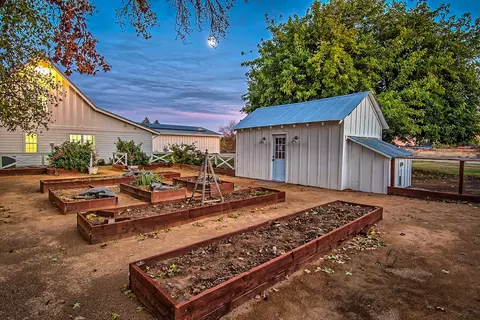7390 Pacheco School Rd, Redding, CA 96002 photo 29