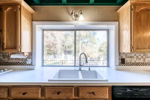 12945 Beltline Rd, Redding, CA 96003 photo 7