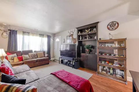 3540 Polaris Way, Redding, CA 96002 photo 4