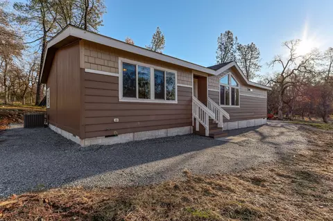 13926 Bear Cub Ct, Redding, CA 96003 photo 45