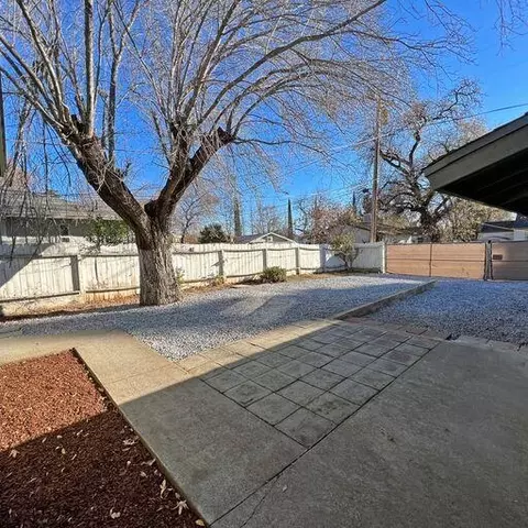 1537 Benton Dr, Redding, CA 96003 photo 10
