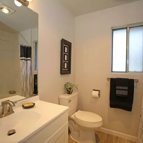 1537 Benton Dr, Redding, CA 96003 photo 6