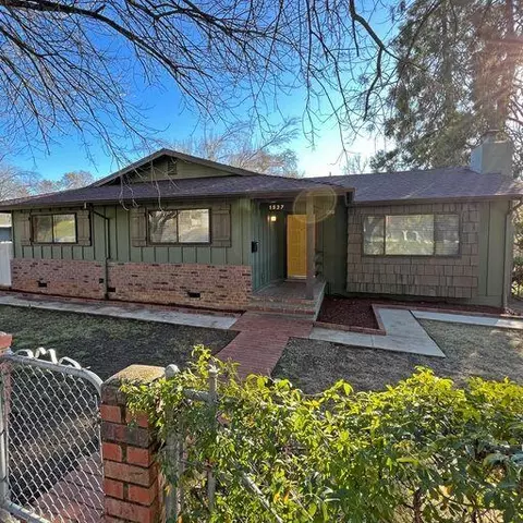 1537 Benton Dr, Redding, CA 96003 photo 12