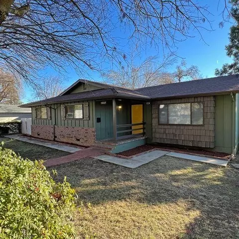 1537 Benton Dr, Redding, CA 96003 photo 1