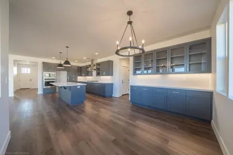 3870 Colby Trl, Redding, CA 96002 photo 16