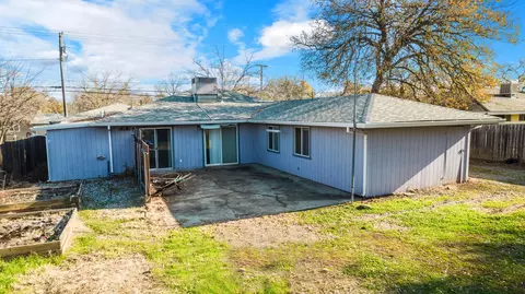 2358 Oxford Rd, Redding, CA 96002 photo 18