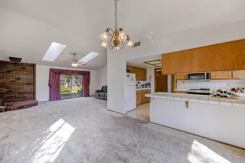 3398 Somerset Ave, Redding, CA 96002 photo 10